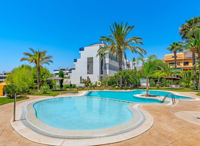 Resale - Townhouse / Duplex / Corner - Finestrat - Sierra Cortina