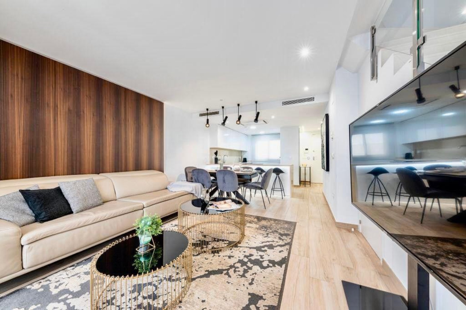 Resale - Townhouse / Duplex / Corner - Finestrat - Urbanización