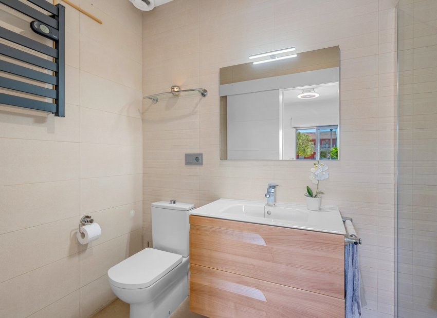 Resale - Townhouse / Duplex / Corner - Formentera del Segura - Formentera De Segura