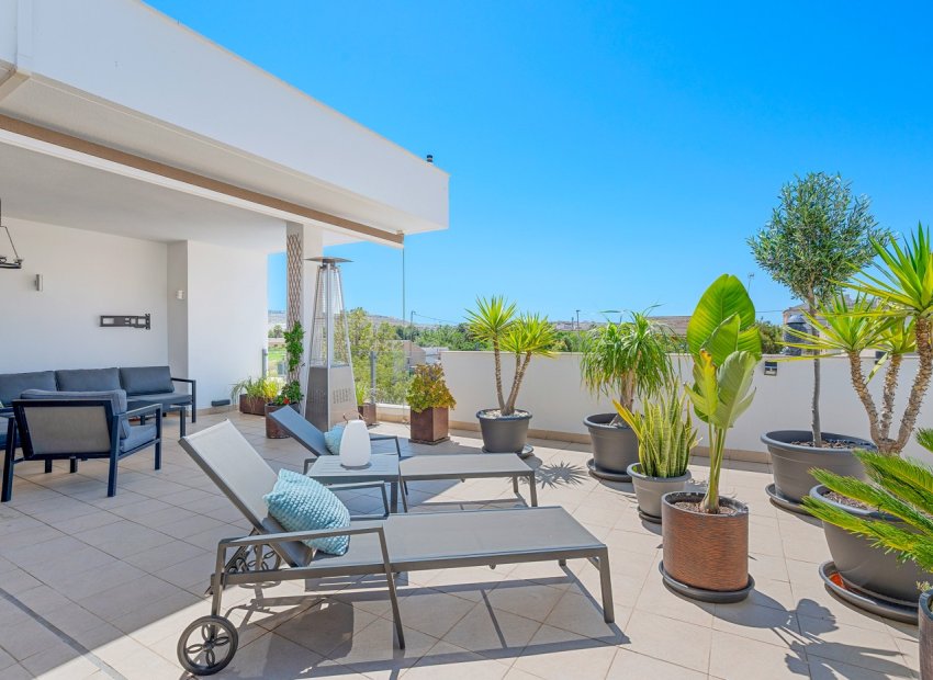 Resale - Townhouse / Duplex / Corner - Formentera del Segura - Formentera De Segura