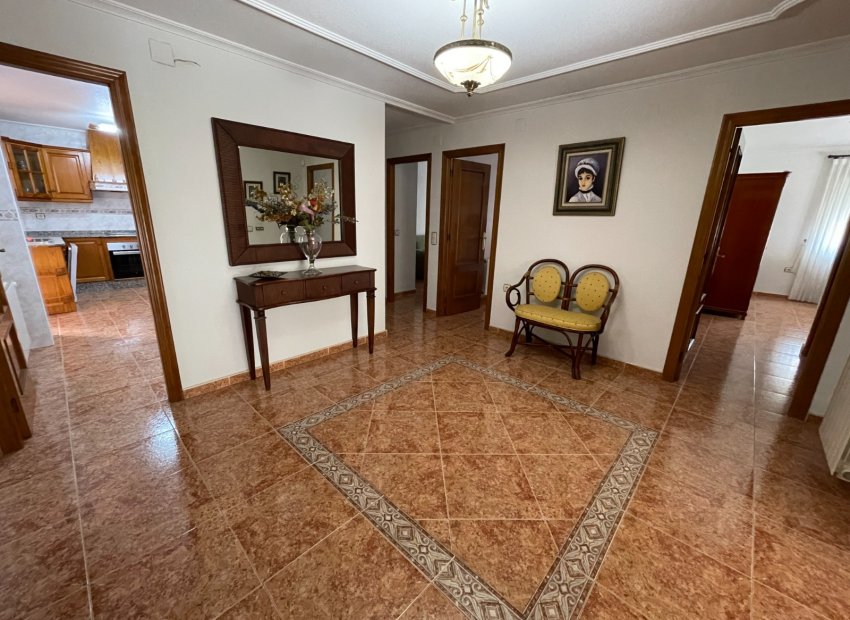 Resale - Townhouse / Duplex / Corner - Formentera del Segura - Formentera De Segura