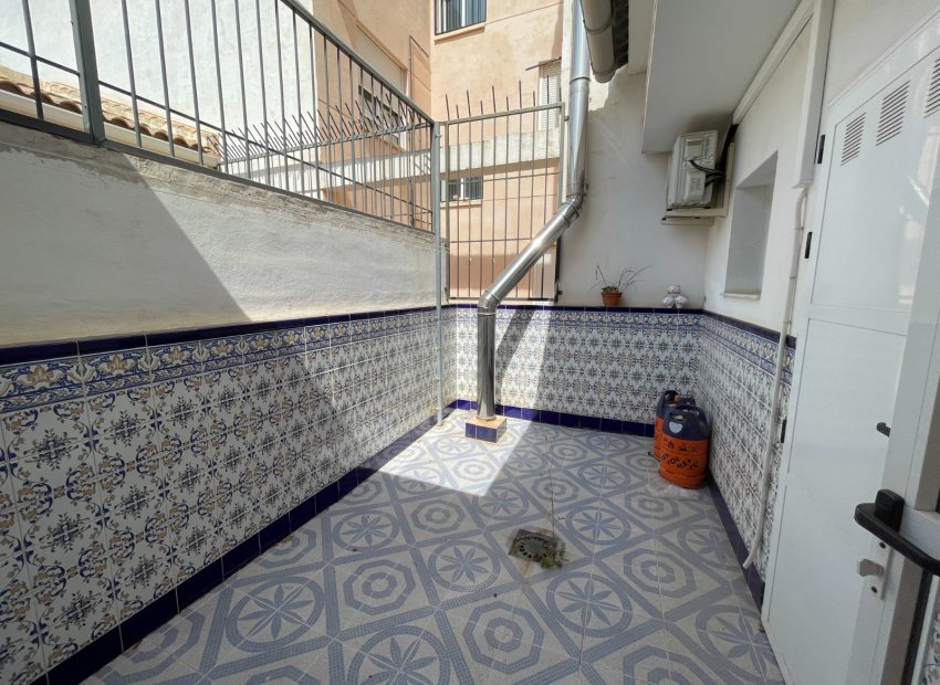 Resale - Townhouse / Duplex / Corner - Formentera del Segura - Formentera De Segura