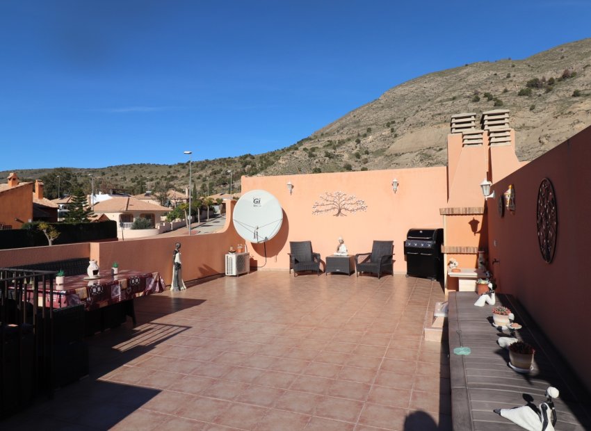 Resale - Townhouse / Duplex / Corner - Fortuna - LAS KALENDAS