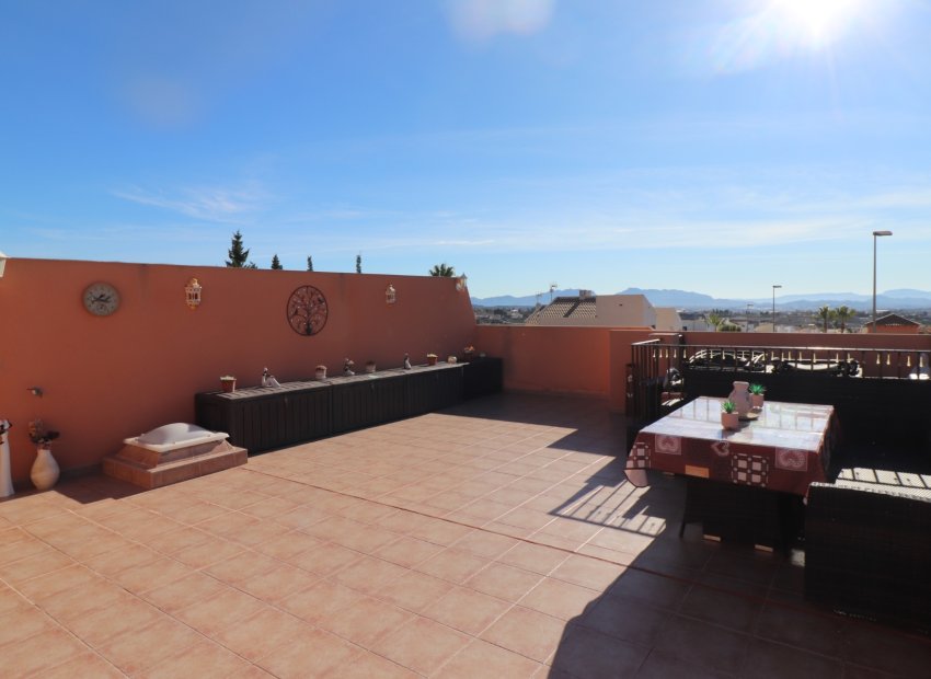 Resale - Townhouse / Duplex / Corner - Fortuna - LAS KALENDAS