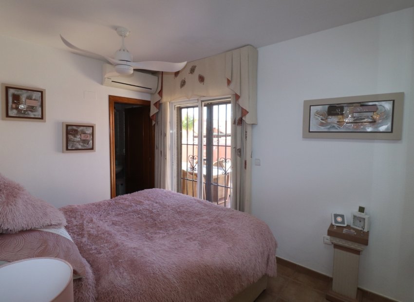 Resale - Townhouse / Duplex / Corner - Fortuna - LAS KALENDAS