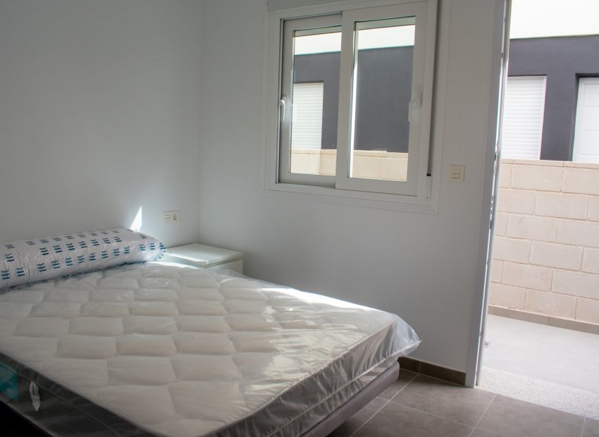 Resale - Townhouse / Duplex / Corner - Gran Alacant