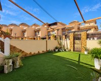 Resale - Townhouse / Duplex / Corner - Guardamar del Segura - Center - El Raso