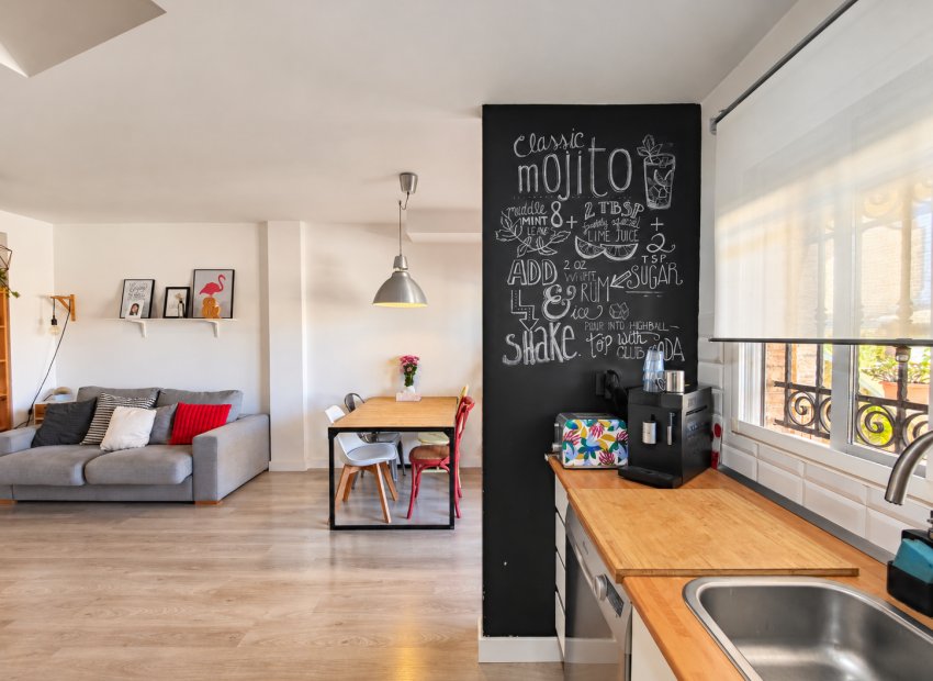 Resale - Townhouse / Duplex / Corner - Guardamar del Segura - Center - El Raso
