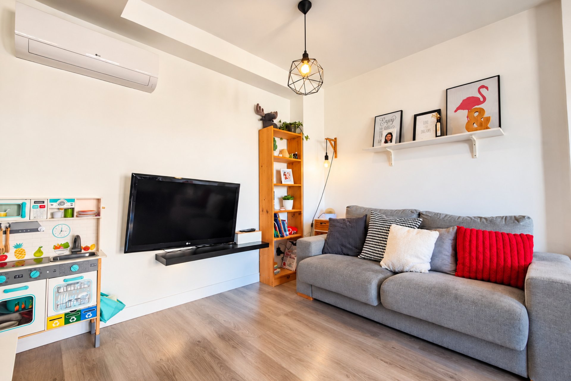 Resale - Townhouse / Duplex / Corner - Guardamar del Segura - Center - El Raso