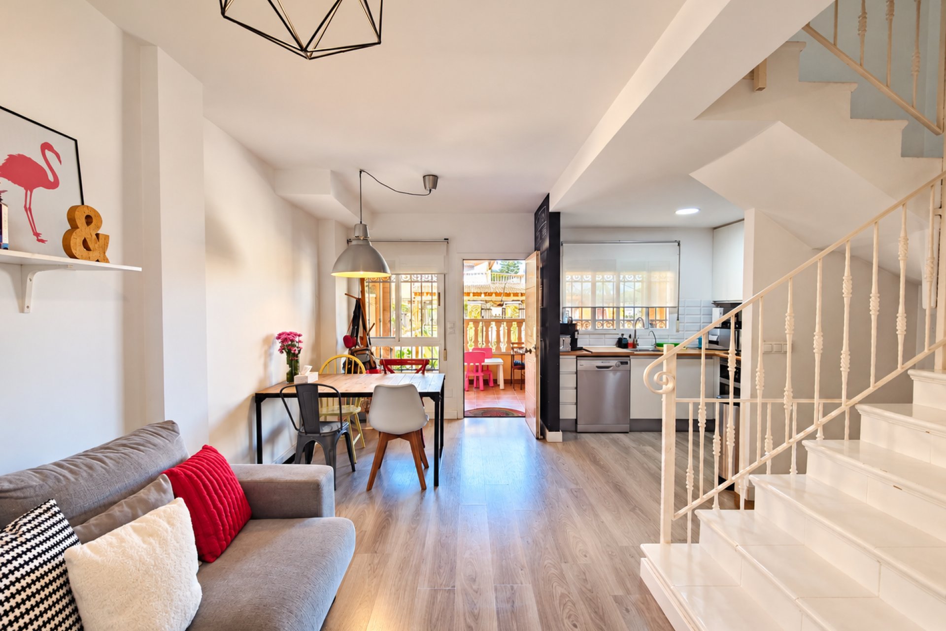 Resale - Townhouse / Duplex / Corner - Guardamar del Segura - Center - El Raso