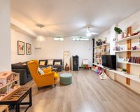 Resale - Townhouse / Duplex / Corner - Guardamar del Segura - Center - El Raso