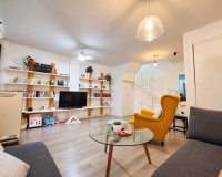Resale - Townhouse / Duplex / Corner - Guardamar del Segura - Center - El Raso