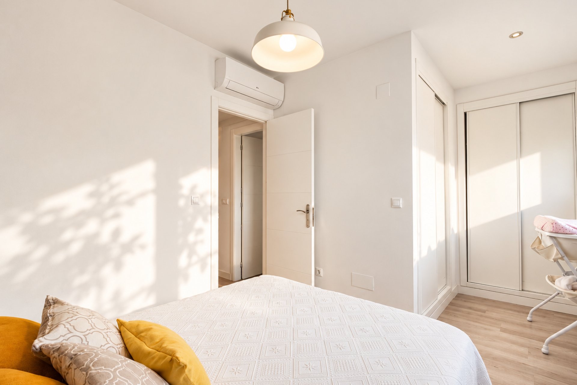 Resale - Townhouse / Duplex / Corner - Guardamar del Segura - Center - El Raso