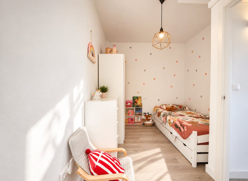 Resale - Townhouse / Duplex / Corner - Guardamar del Segura - Center - El Raso