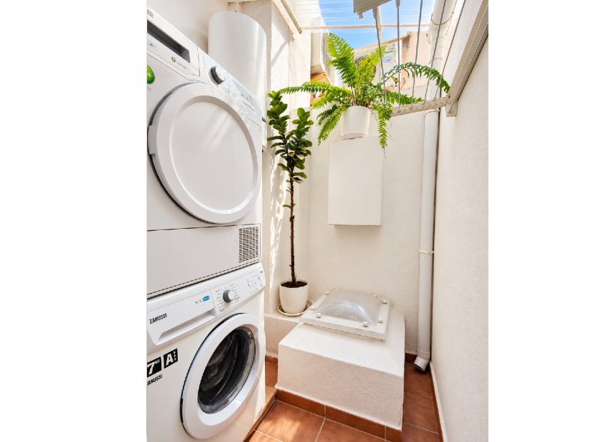 Resale - Townhouse / Duplex / Corner - Guardamar del Segura - Center - El Raso