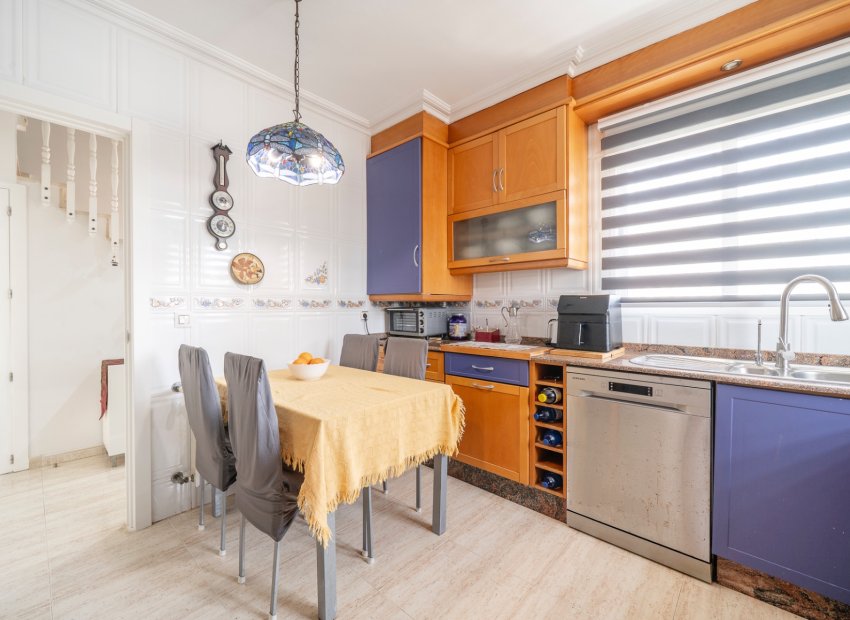 Resale - Townhouse / Duplex / Corner - Guardamar del Segura - El Moncayo