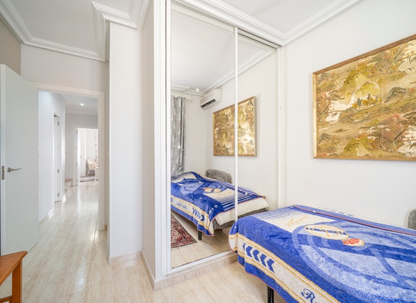 Resale - Townhouse / Duplex / Corner - Guardamar del Segura - El Moncayo