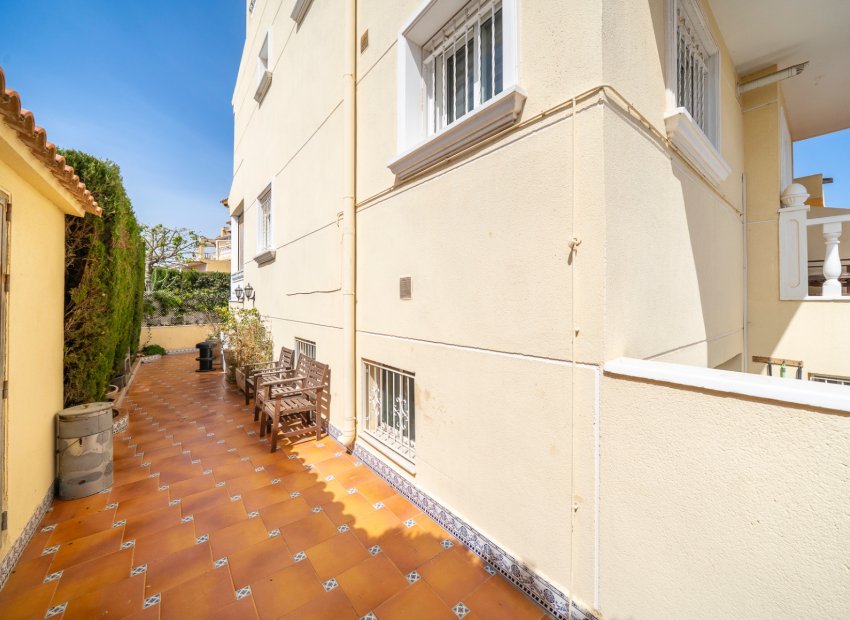 Resale - Townhouse / Duplex / Corner - Guardamar del Segura - El Moncayo