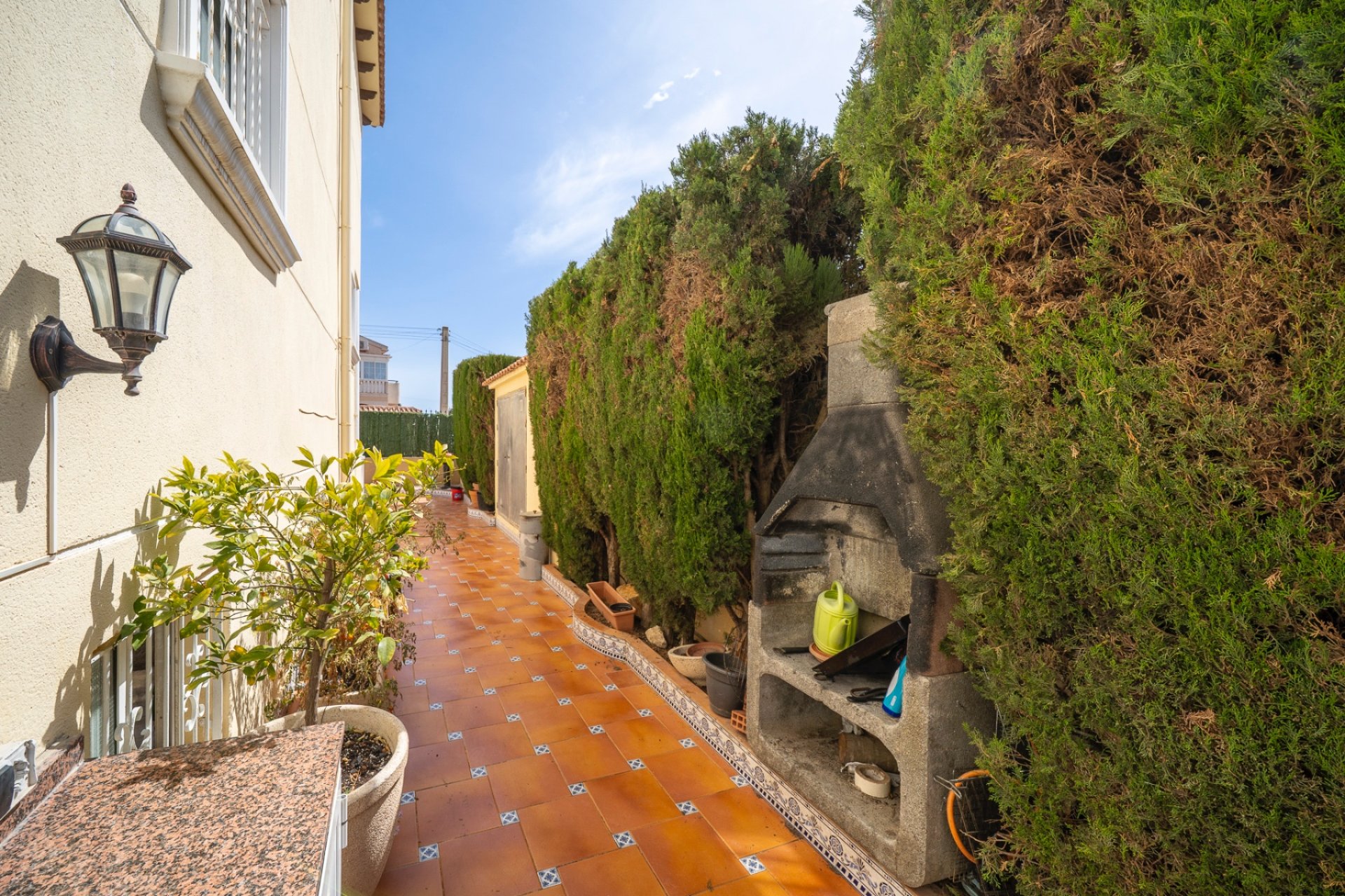 Resale - Townhouse / Duplex / Corner - Guardamar del Segura - El Moncayo