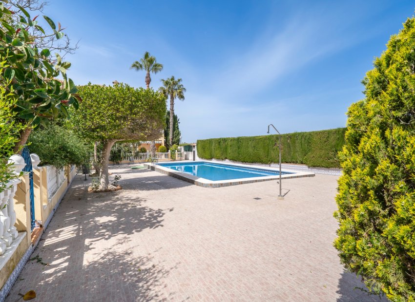 Resale - Townhouse / Duplex / Corner - Guardamar del Segura - El Moncayo