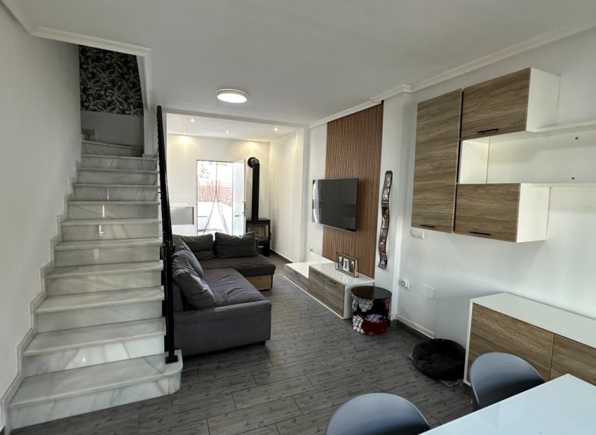 Resale - Townhouse / Duplex / Corner - Guardamar del Segura - El Raso