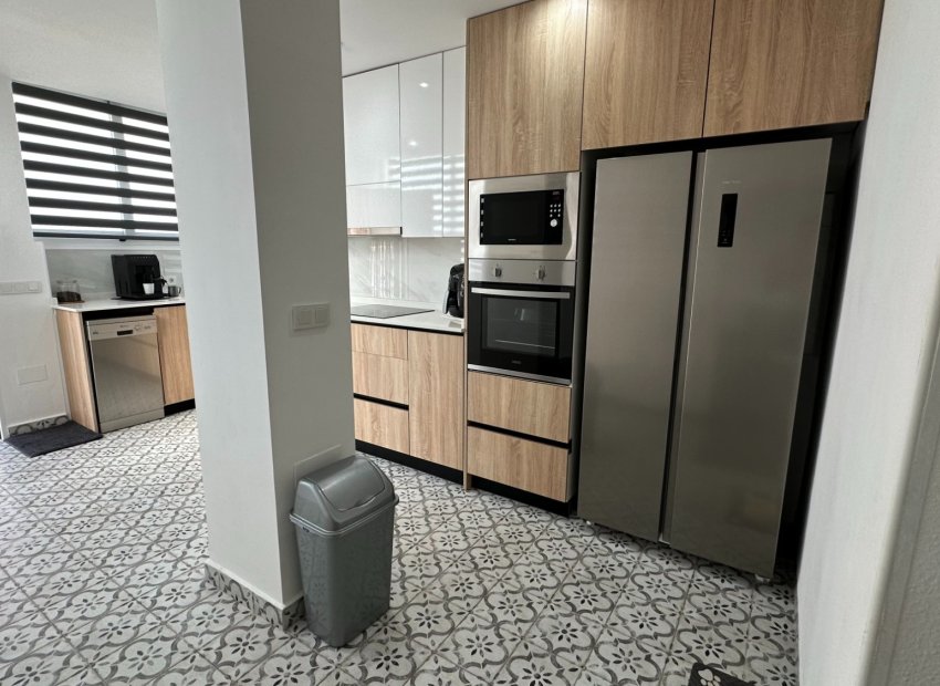 Resale - Townhouse / Duplex / Corner - Guardamar del Segura - El Raso