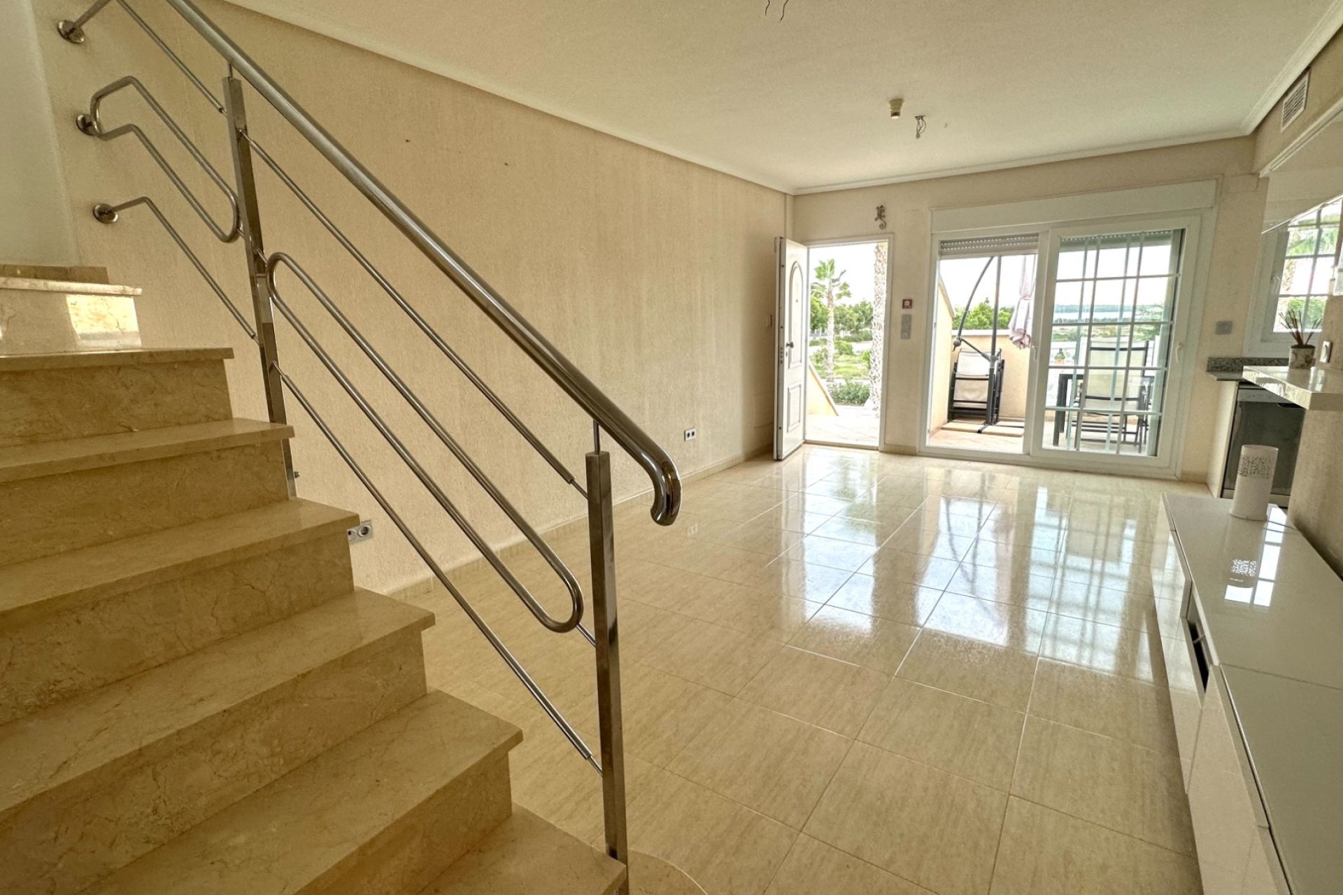 Resale - Townhouse / Duplex / Corner - Guardamar del Segura - El Raso