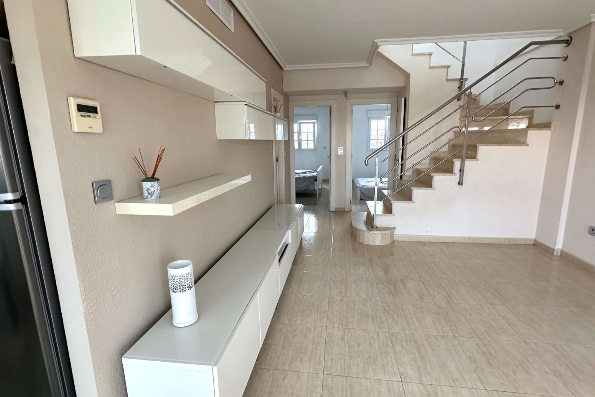 Resale - Townhouse / Duplex / Corner - Guardamar del Segura - El Raso