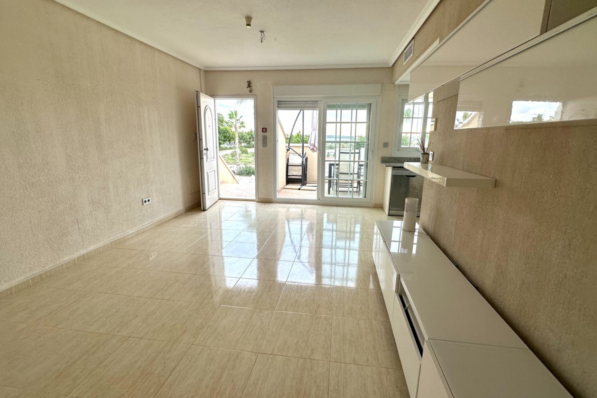 Resale - Townhouse / Duplex / Corner - Guardamar del Segura - El Raso