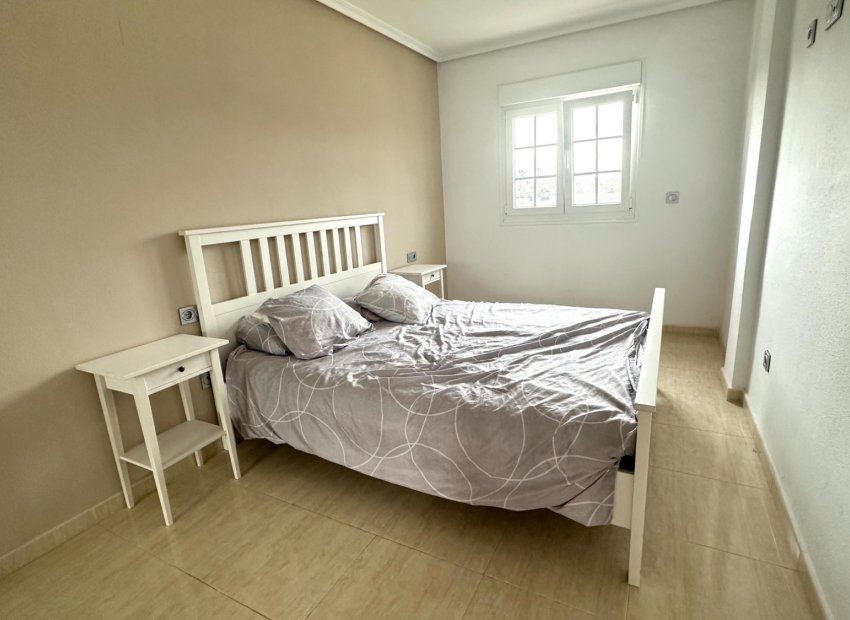 Resale - Townhouse / Duplex / Corner - Guardamar del Segura - El Raso