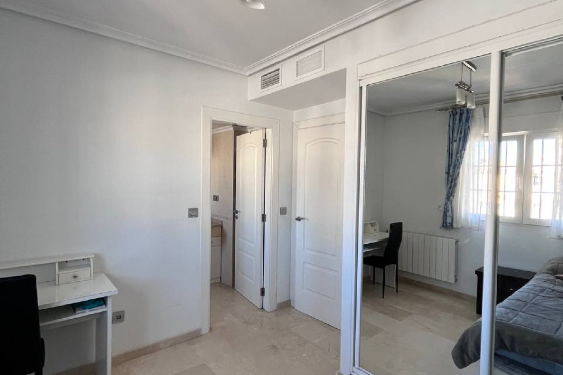 Resale - Townhouse / Duplex / Corner - Guardamar del Segura - El Raso