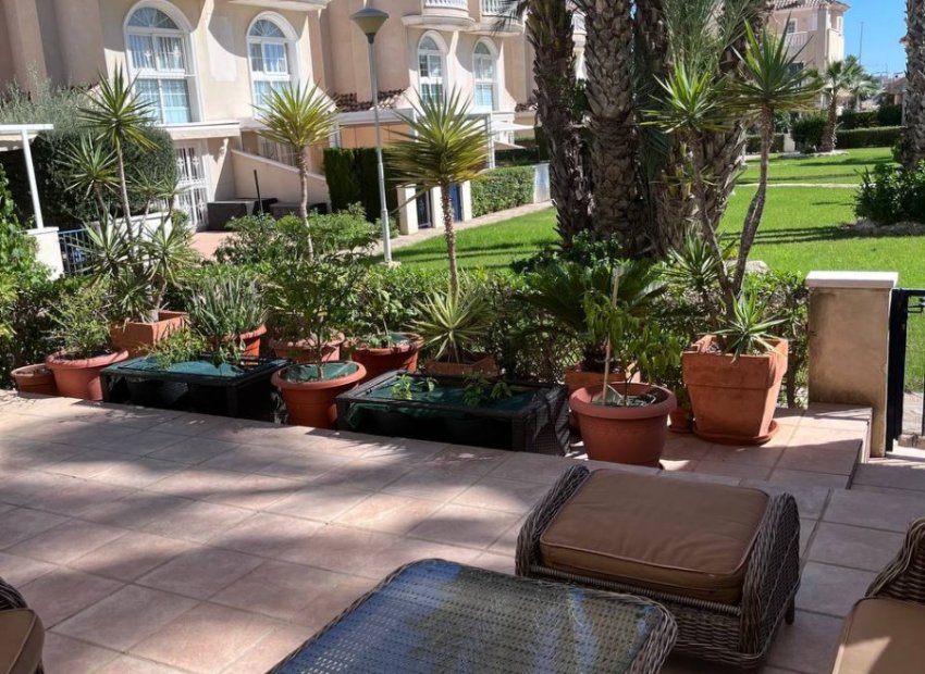 Resale - Townhouse / Duplex / Corner - Guardamar del Segura - El Raso