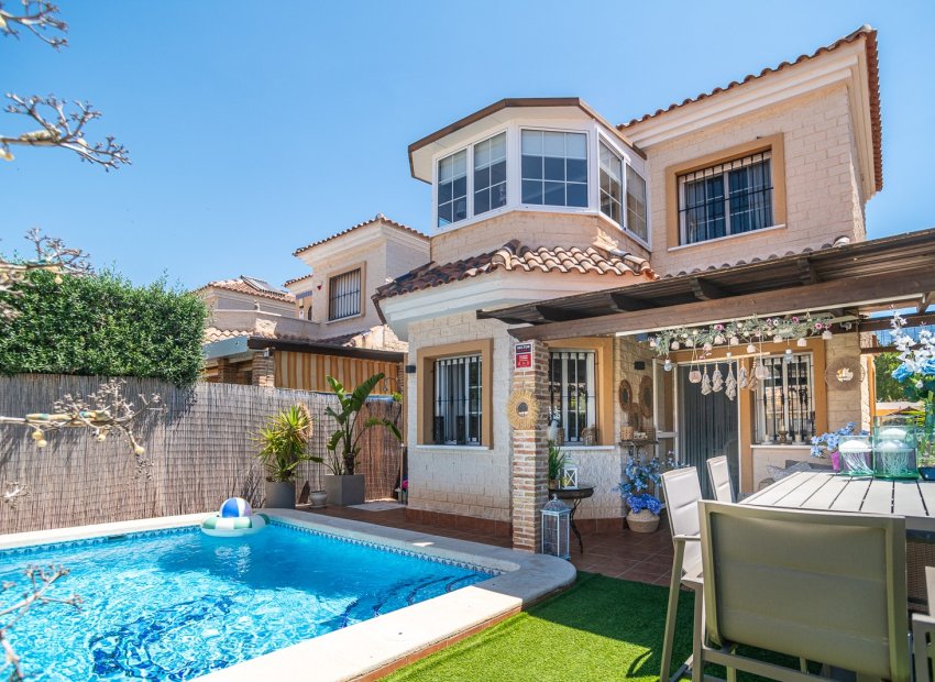 Resale - Townhouse / Duplex / Corner - Guardamar del Segura - El Raso