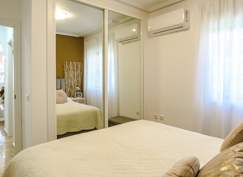 Resale - Townhouse / Duplex / Corner - Guardamar del Segura - El Raso