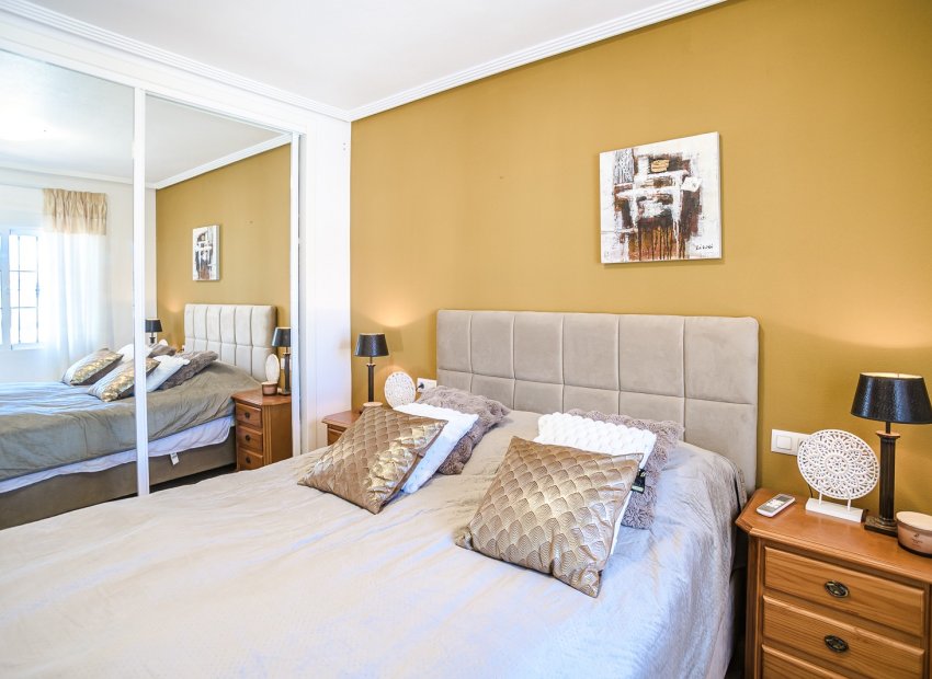 Resale - Townhouse / Duplex / Corner - Guardamar del Segura - El Raso