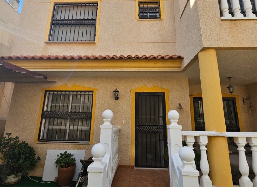 Resale - Townhouse / Duplex / Corner - Guardamar del Segura - Los Balcones