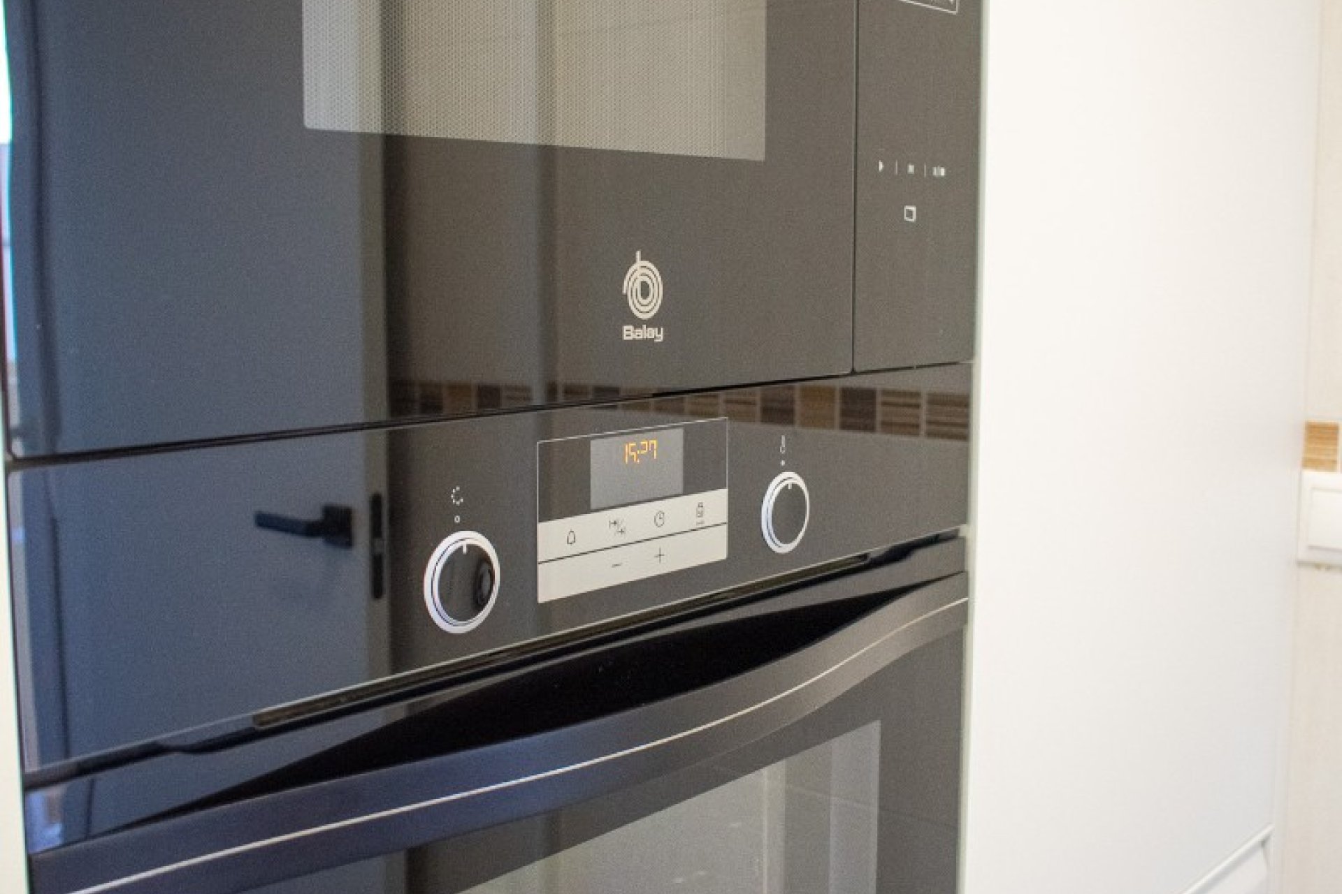 Resale - Townhouse / Duplex / Corner - Guardamar del Segura - Urbanizaciones