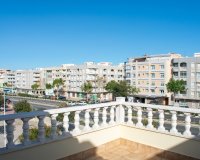 Resale - Townhouse / Duplex / Corner - Guardamar del Segura - Urbanizaciones