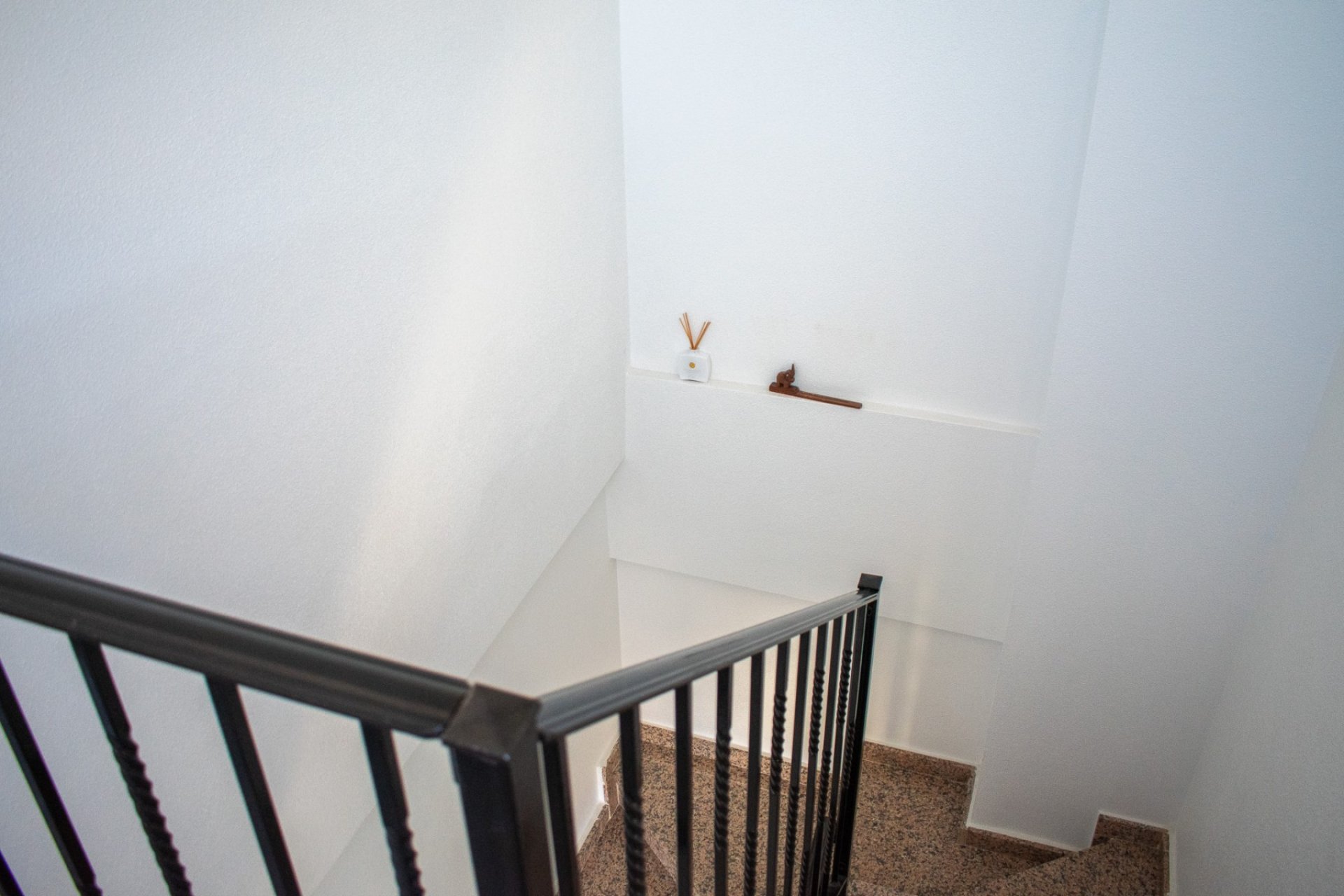 Resale - Townhouse / Duplex / Corner - Guardamar del Segura - Urbanizaciones