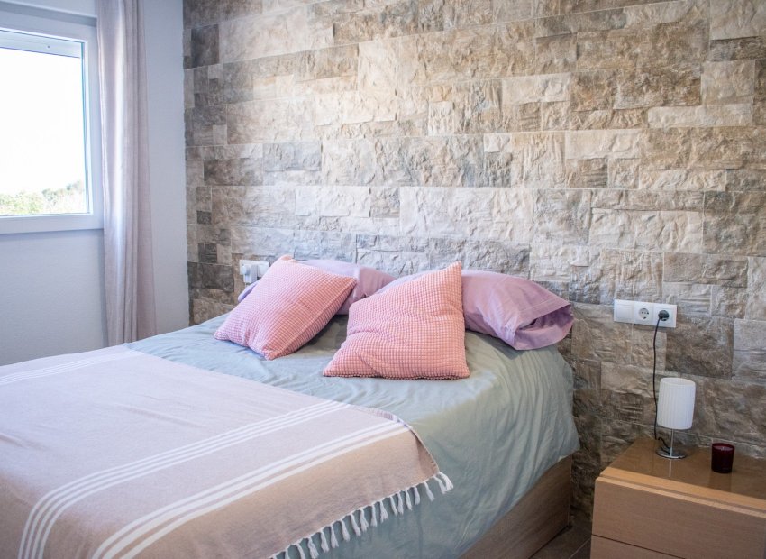 Resale - Townhouse / Duplex / Corner - Guardamar del Segura - Urbanizaciones