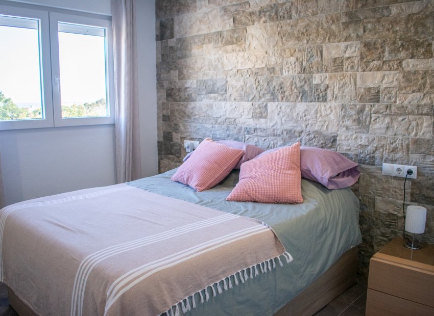 Resale - Townhouse / Duplex / Corner - Guardamar del Segura - Urbanizaciones