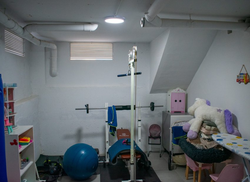 Resale - Townhouse / Duplex / Corner - Guardamar del Segura - Urbanizaciones