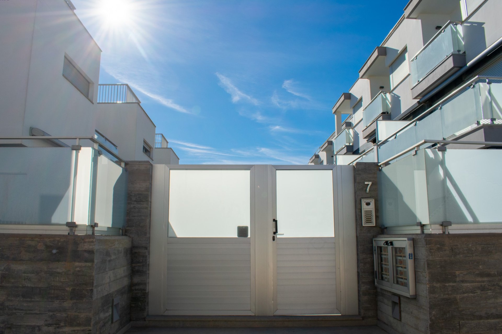 Resale - Townhouse / Duplex / Corner - Guardamar del Segura