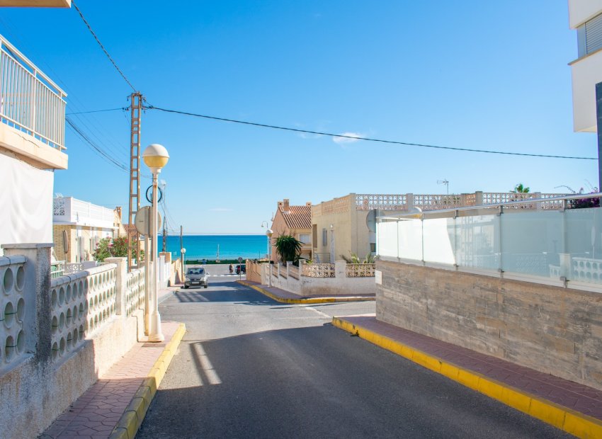 Resale - Townhouse / Duplex / Corner - Guardamar del Segura