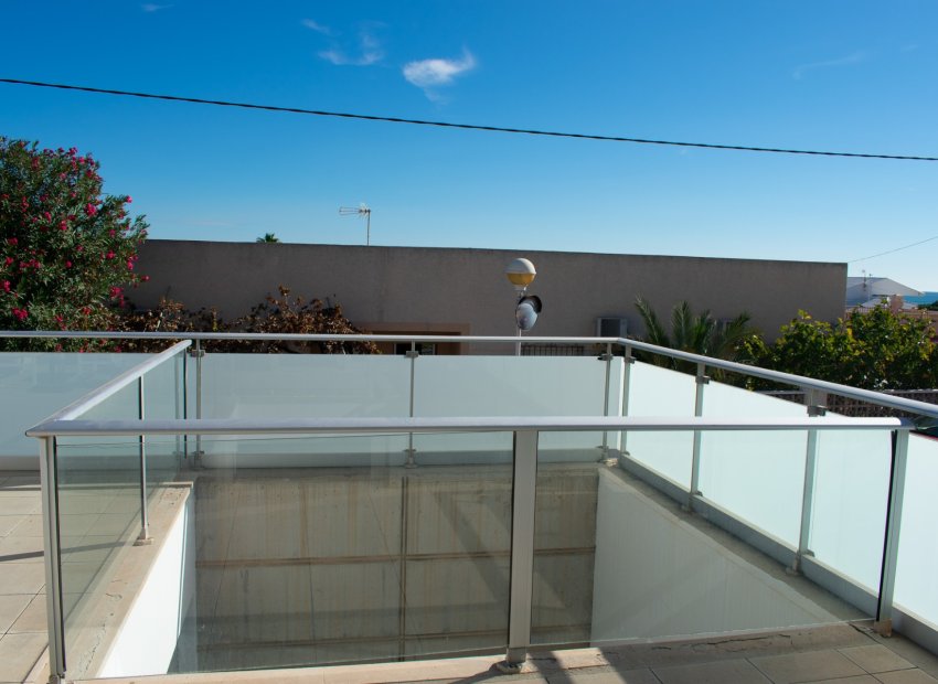 Resale - Townhouse / Duplex / Corner - Guardamar del Segura