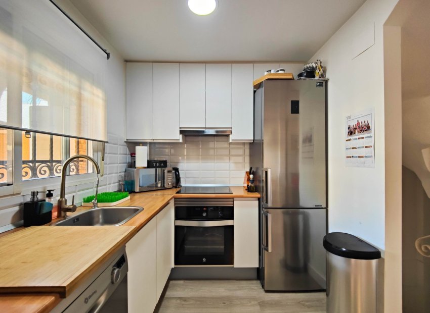 Resale - Townhouse / Duplex / Corner - Guardamar del Segura
