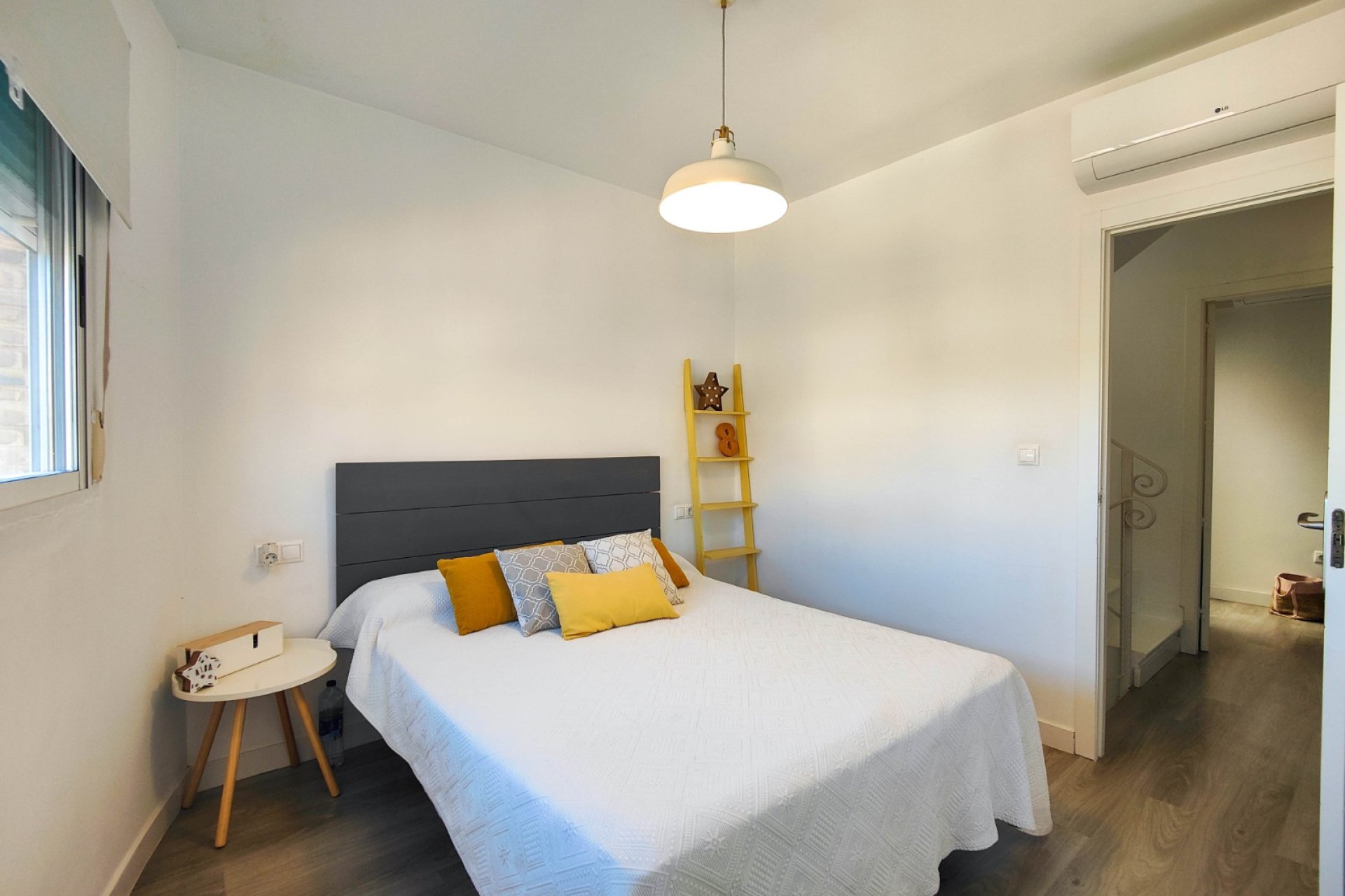 Resale - Townhouse / Duplex / Corner - Guardamar del Segura