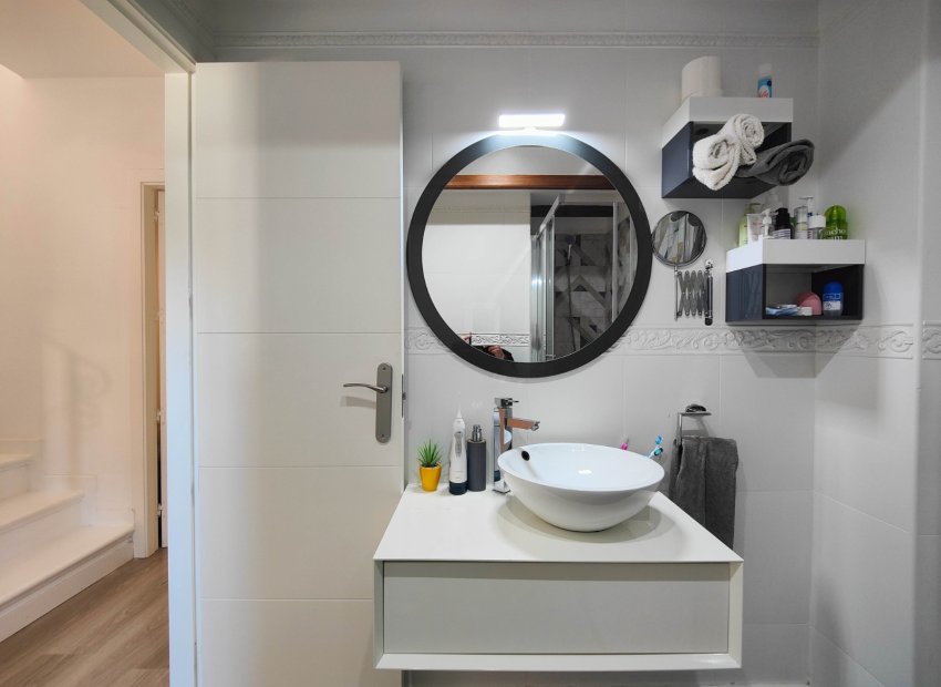 Resale - Townhouse / Duplex / Corner - Guardamar del Segura