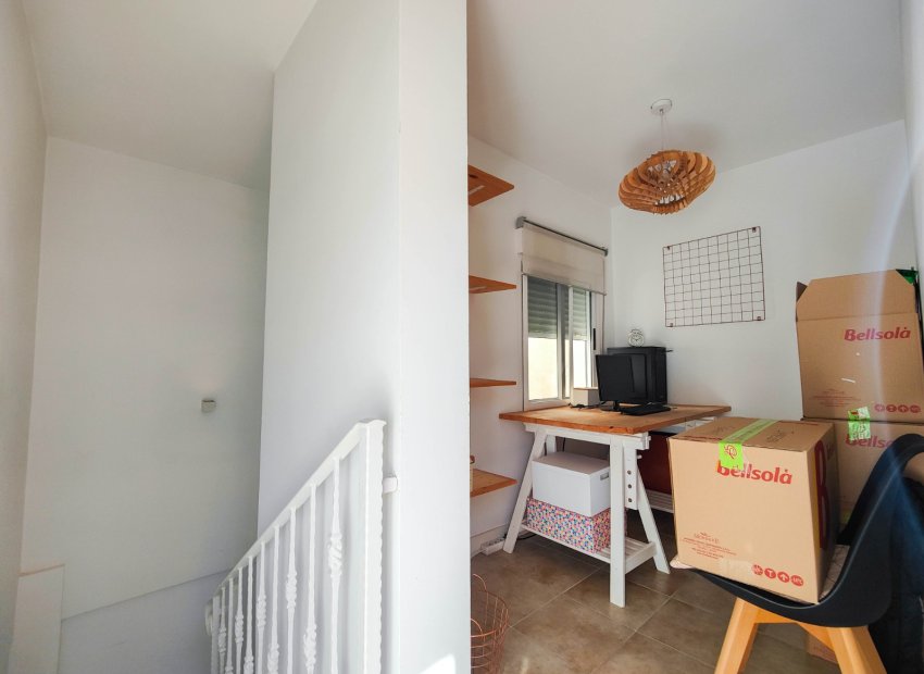 Resale - Townhouse / Duplex / Corner - Guardamar del Segura