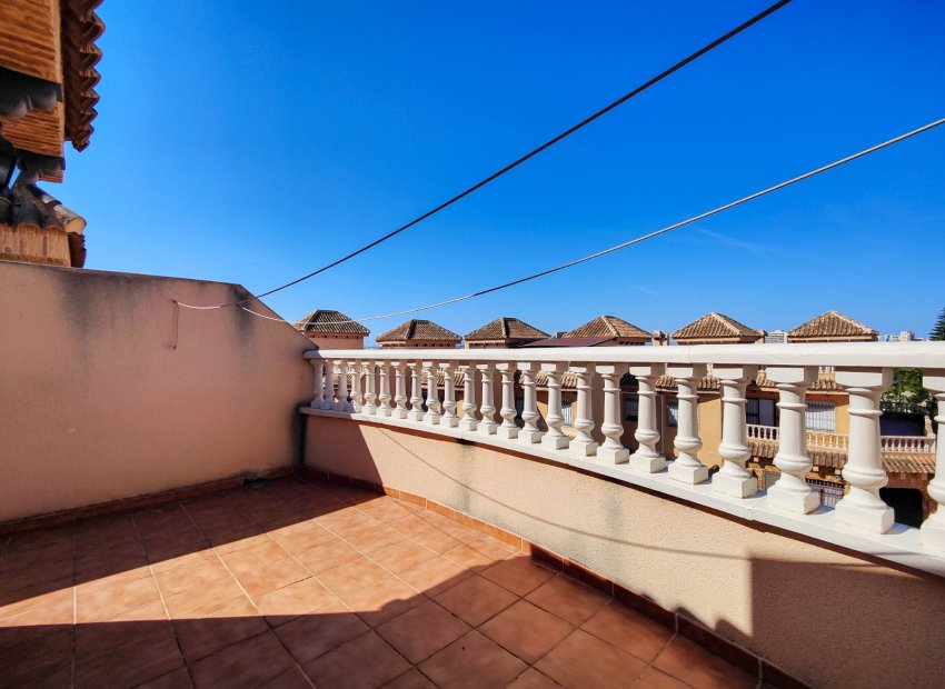 Resale - Townhouse / Duplex / Corner - Guardamar del Segura